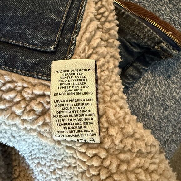 VTG Wrangler Chore Coat Mens Small Denim Sherpa Lined Barn Jacket Pockets Heavy - Picture 11 of 16